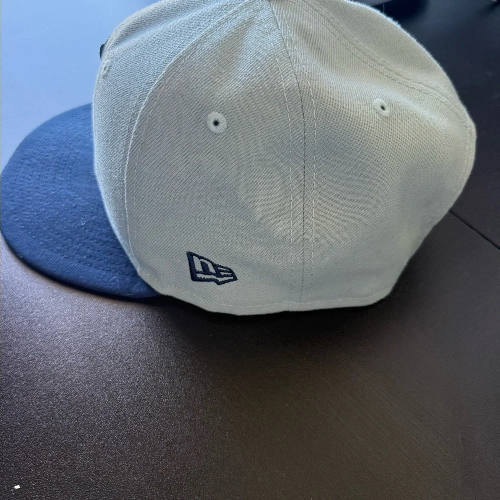 Two-Tone Baseball Cap - Picture 3 of 5